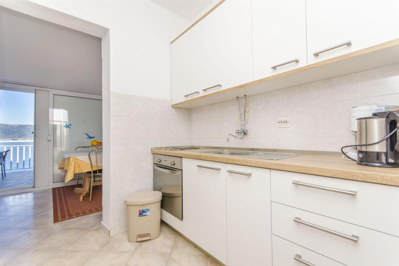 Apartments Dragica Slatine Exterior foto